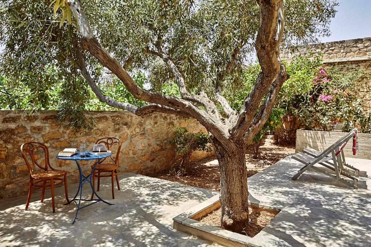 Nikolaou Art Residence Aegina Exterior foto